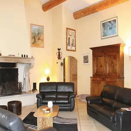 Holiday With Fireplace 08 *